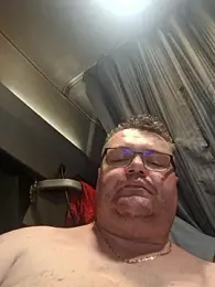 Tataurs webcam model stream image