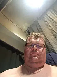 Tataurs webcam model stream image