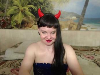 Aphelandrina webcam model stream image