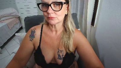 Micchellina webcam cam4 model stream image