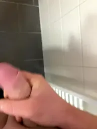 timtom19 webcam model stream image