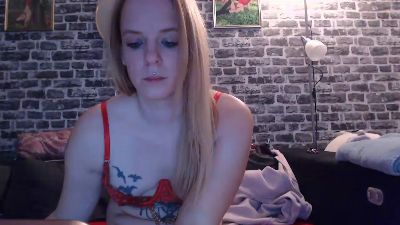 xHotmilf87x webcam cam4 model stream image