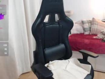 lara_c_rau webcam model stream image