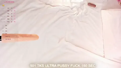 HollyTaillor webcam model stream image