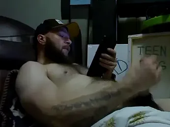 Numba1dad_ webcam model stream image