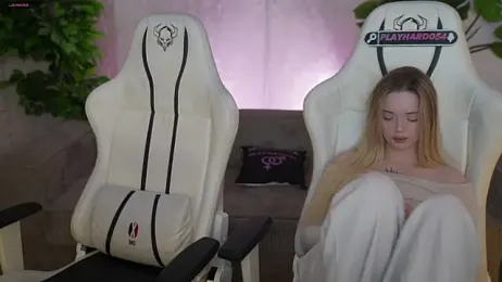 Cassy-Celestial_ webcam model stream image