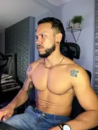 ARON_TAYLER01 webcam model stream image