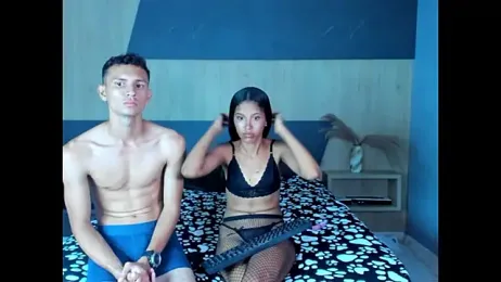 OliverandSarah webcam stripchat model stream image