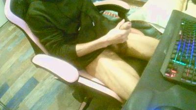 Guill94mo webcam model stream image