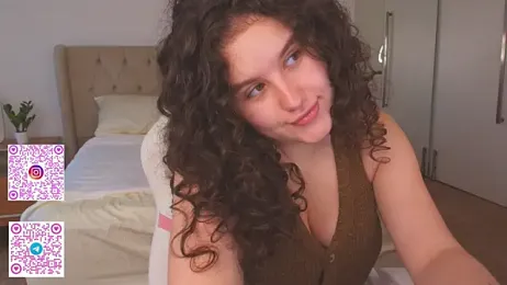 Ariella_Sol webcam model stream image