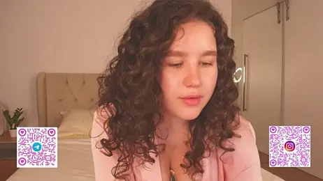 Ariella_Sol webcam model stream image