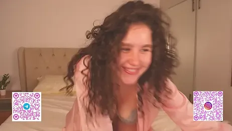 Ariella_Sol webcam model stream image