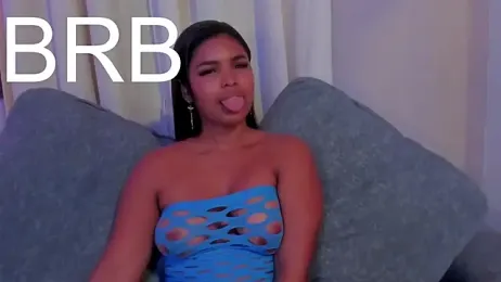 zoe_roux21 webcam model stream image