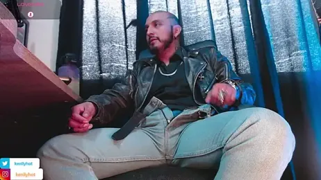 KenllyH webcam stripchat model stream image