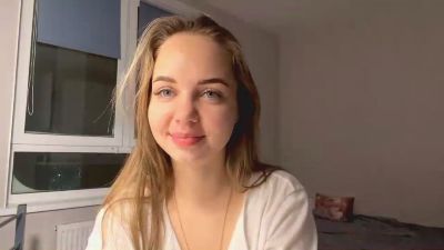 YevetteJakeman webcam model stream image