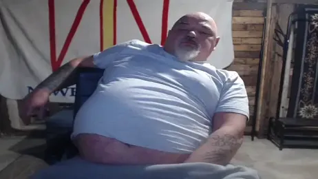 Newfiesausage1972 webcam model stream image