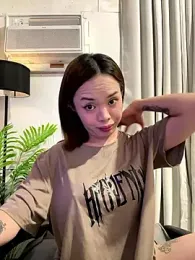 Pumi_akiko webcam model stream image