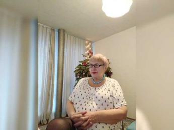 SweetCherry00 webcam model stream image