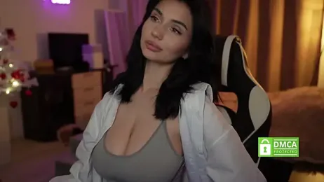 LindaWarners webcam model stream image