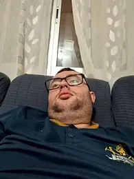 Javier_bear webcam model stream image