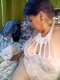 DirtyBIianca webcam model stream image