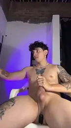 Aangelhot webcam stripchat model stream image