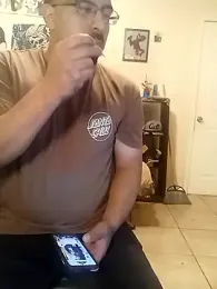 k1oudE webcam model stream image