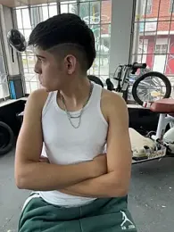 Johan_stick webcam model stream image