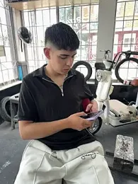 Johan_stick webcam model stream image