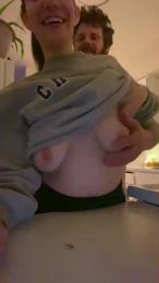 MommyC webcam model stream image