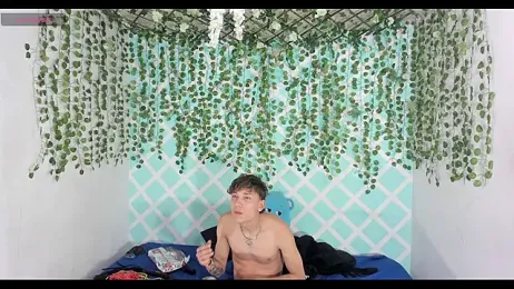 oliverhot2005 webcam model stream image