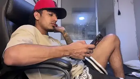 dominic_brandd23 webcam model stream image