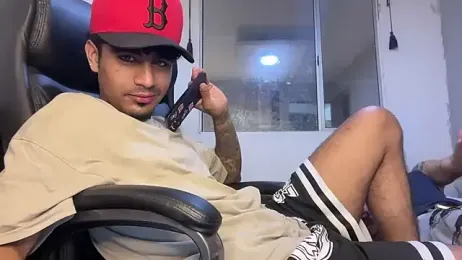 dominic_brandd23 webcam model stream image