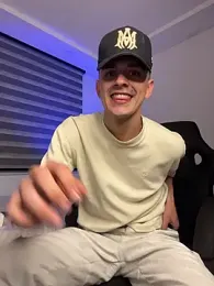 bastia_noooo webcam model stream image