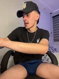 bastia_noooo webcam model stream image