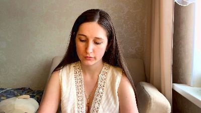 HoneyGreta webcam cam4 model stream image