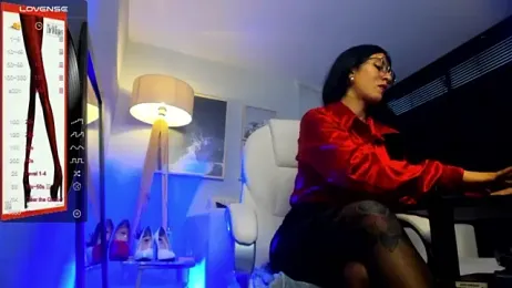 kira_moon__ webcam model stream image