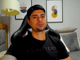 Wext webcam model stream image