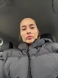 Natashaa15 webcam model stream image