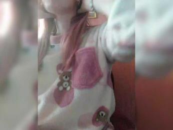 Xo4y-Tpax webcam bongacams model stream image