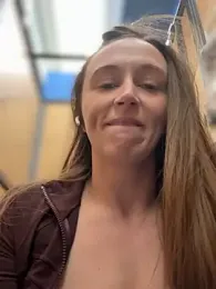 lunagirl13 webcam model stream image