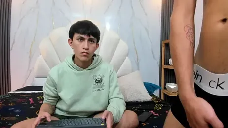 hoot_booys_ webcam model stream image