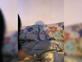 Lisa1225 webcam model stream image