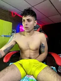 JustynAle2025 webcam stripchat model stream image