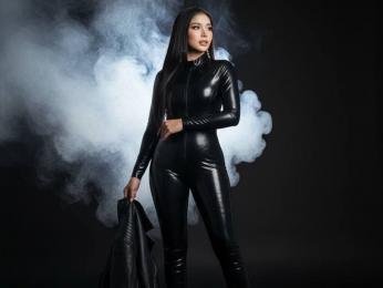 MelodyRosses webcam model stream image