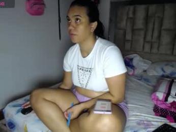 pink__tiffany webcam model stream image