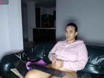 pink__tiffany webcam model stream image