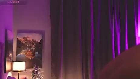 Tella_dream webcam model stream image