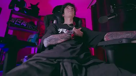 Olliver___y webcam stripchat model stream image