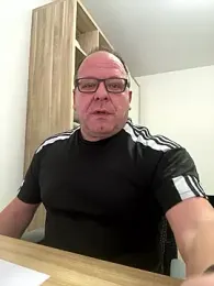 coupleLatinaLovers webcam stripchat model stream image